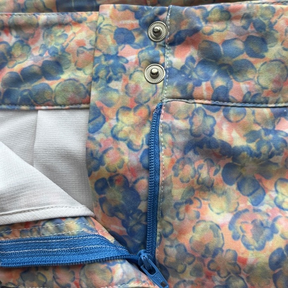 ADIDAS GOLF Pastel Floral Tour Stretch
Women's Mini Skort Skirt Size 8 - Picture 8 of 14